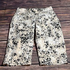 NWT Nine West Heidi Pull On Shorts